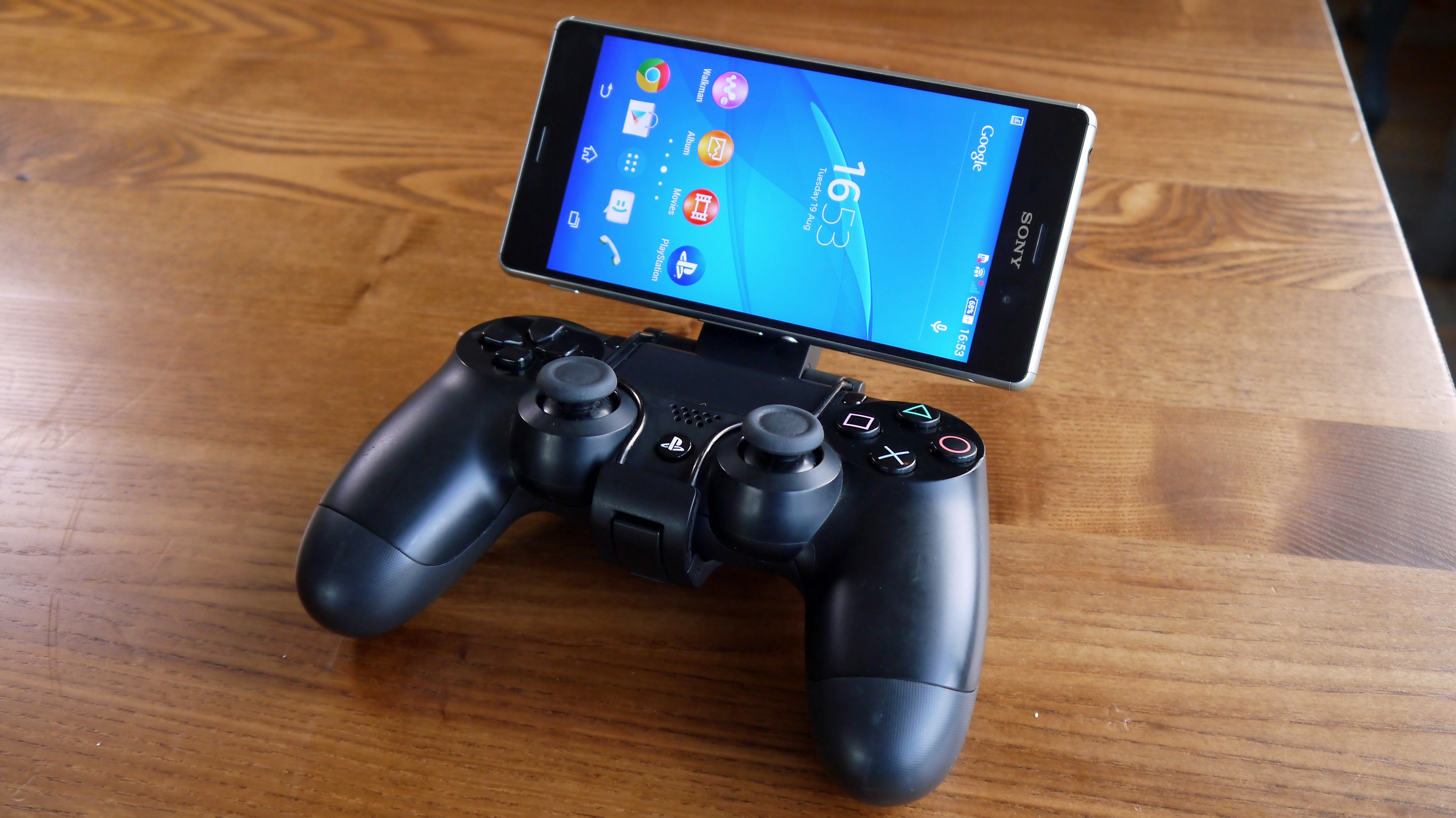 xperia playstation