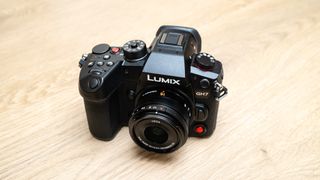 Panasonic 15mm f1.7 Leica Summilux DG ASPH 