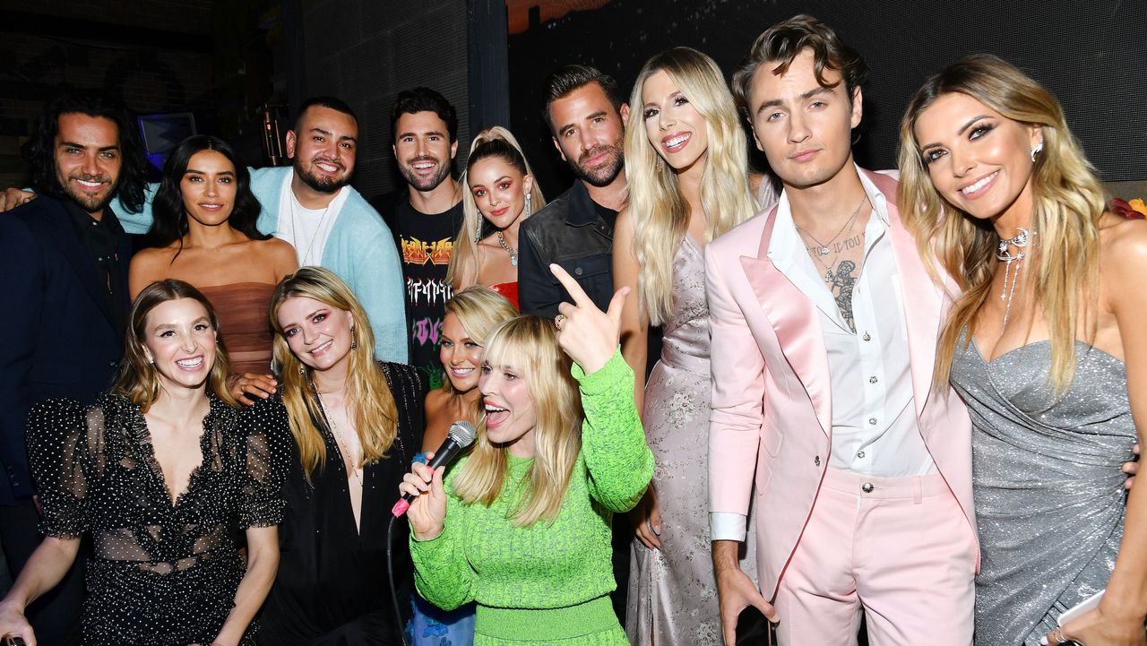 los angeles, california june 19 the cast of &quot;the hills new beginnings&quot; justin bobby brescia, jennifer delgado, frankie delgado, brody jenner, kaitlynn carter jenner, jason wahler, ashley wahler, brandon thomas lee, audrina patridge, whitney port, mischa barton, stephanie pratt and singer natasha bedingfield attend the party for the premiere of mtv&#039;s &quot;the hills new beginnings&quot; at liaison on june 19, 2019 in los angeles, california photo by amy sussmangetty images