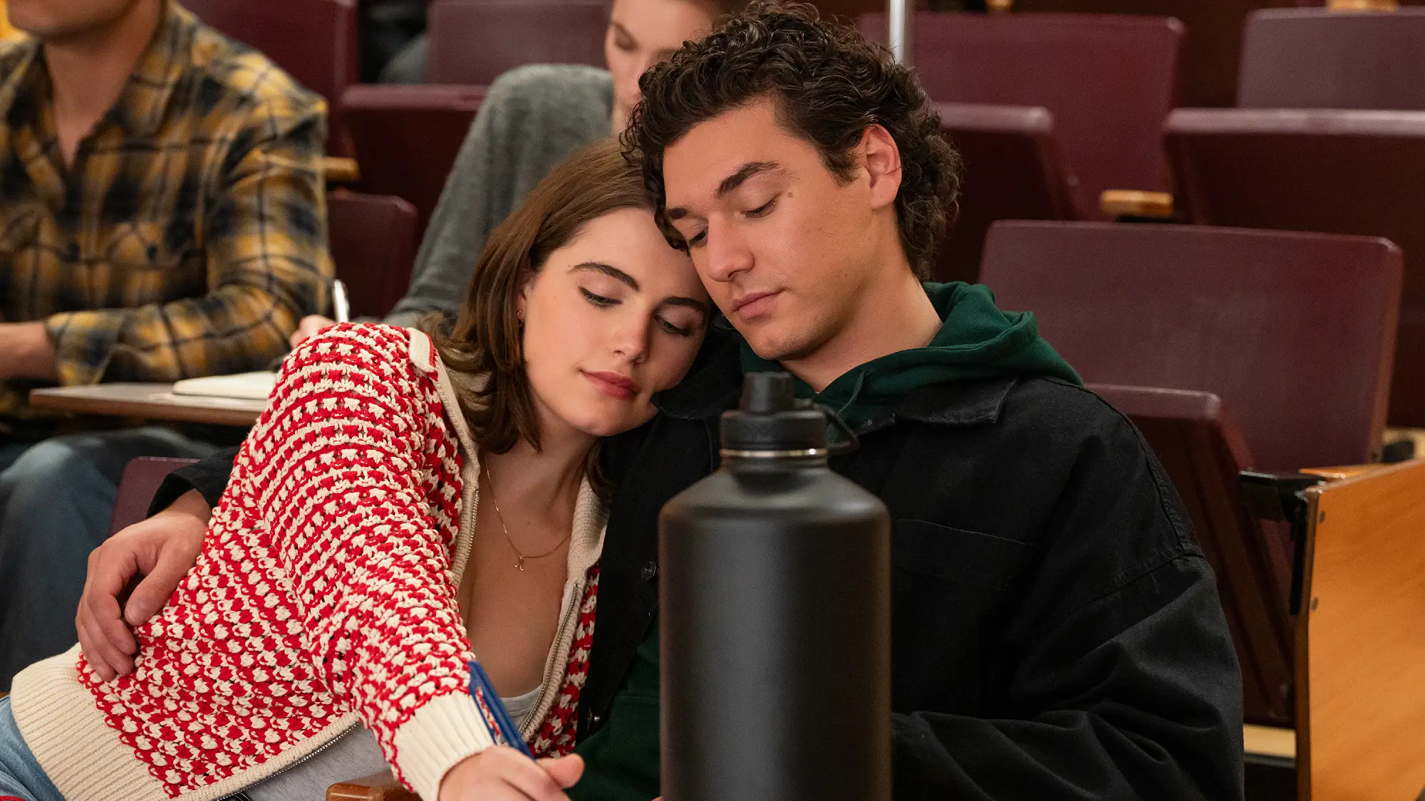 Ella Bright as Hannah and Belmont Cameli as Garrett in "Off Campus" season 1 on Prime Video