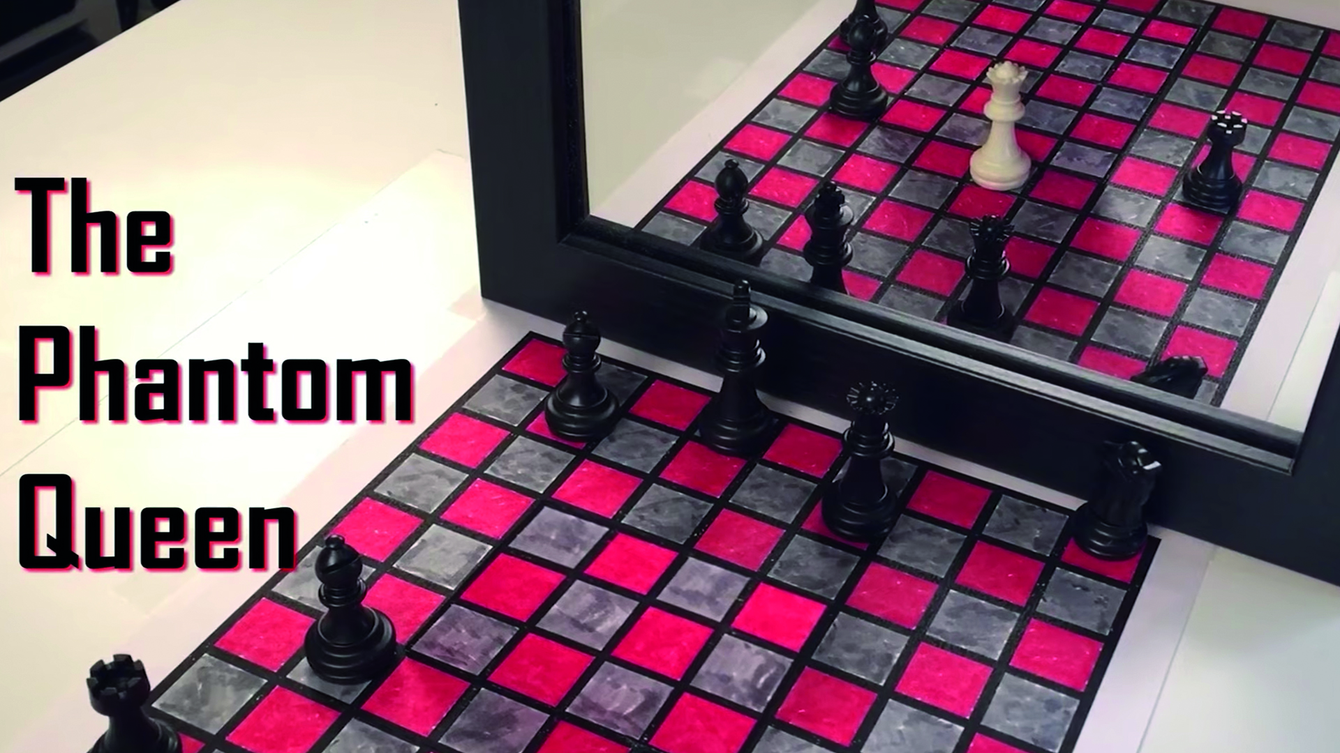 Bizarre Optical Illusion of Chess Board Baffles Internet