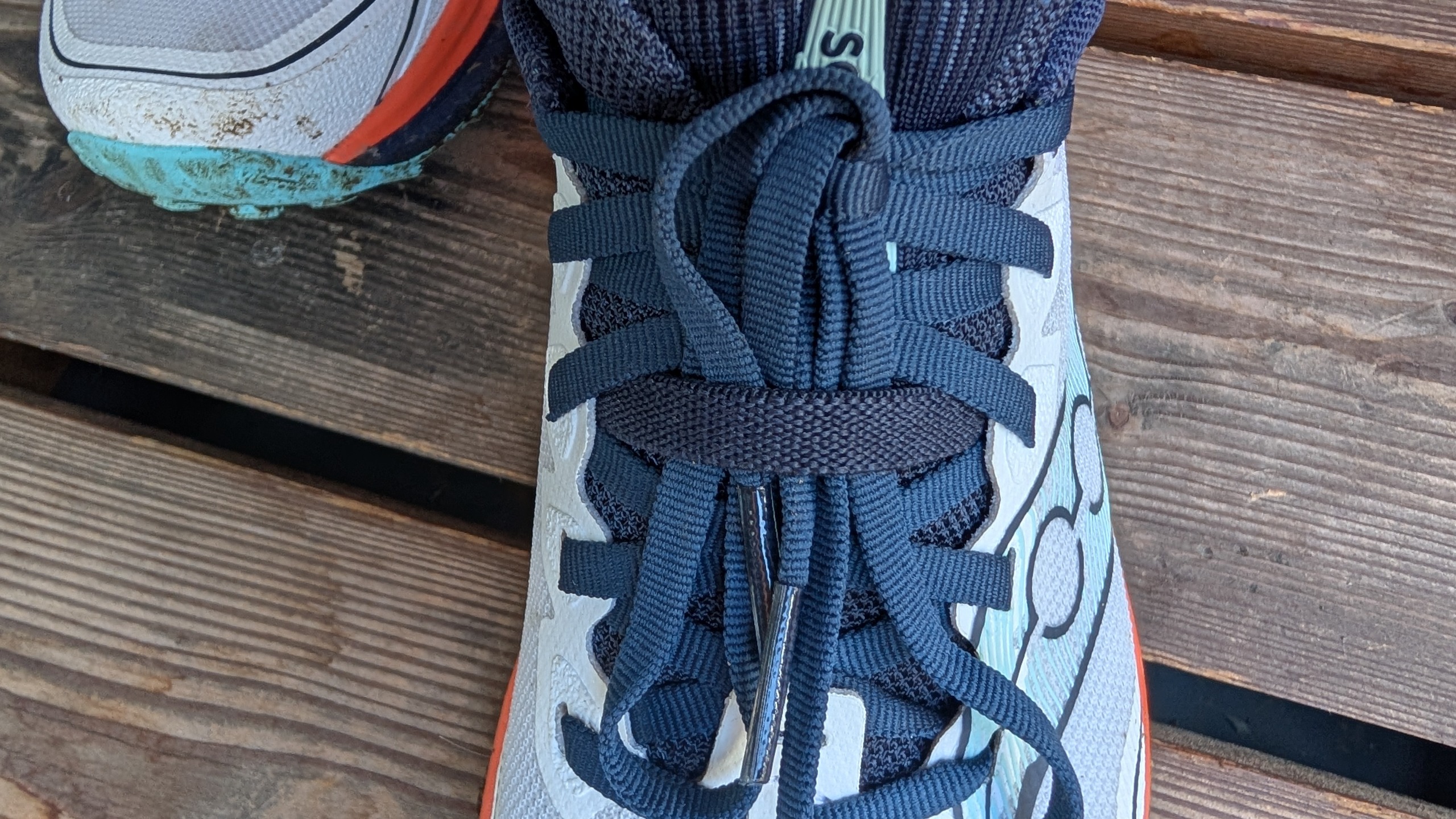Lace garage on the Saucony Peregrine 16 trail shoes