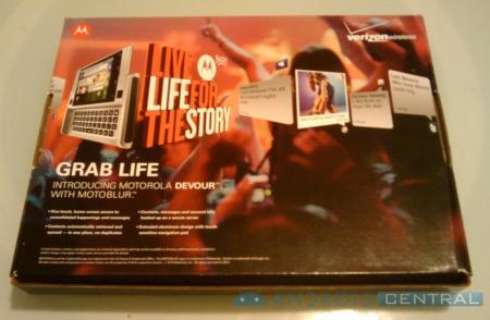 Verizon Motorola Devour box back
