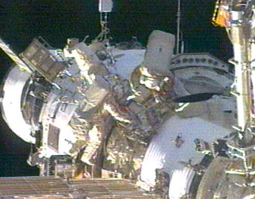 Spacewalk Ends Early for Space Station Crew