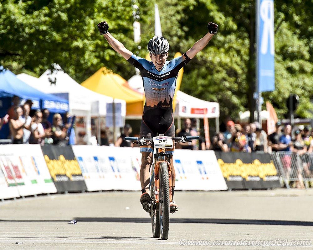 Nadir Colledani claims victory in the second round of the world cup