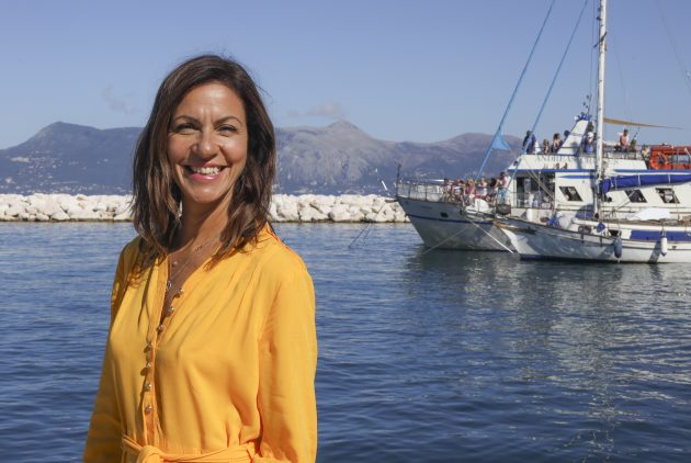 The Greek Islands with Julia Bradbury – ITV | What to Watch