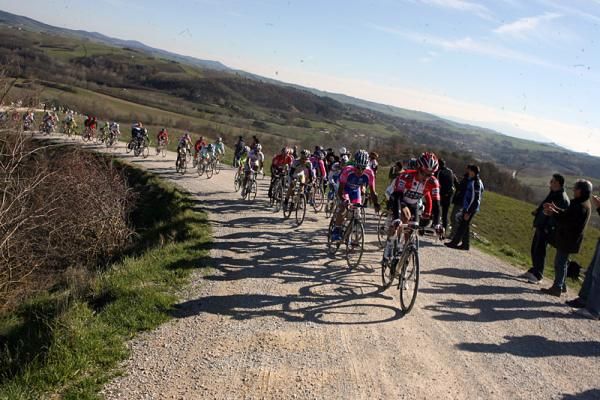 Saxo Bank applies the pressure.