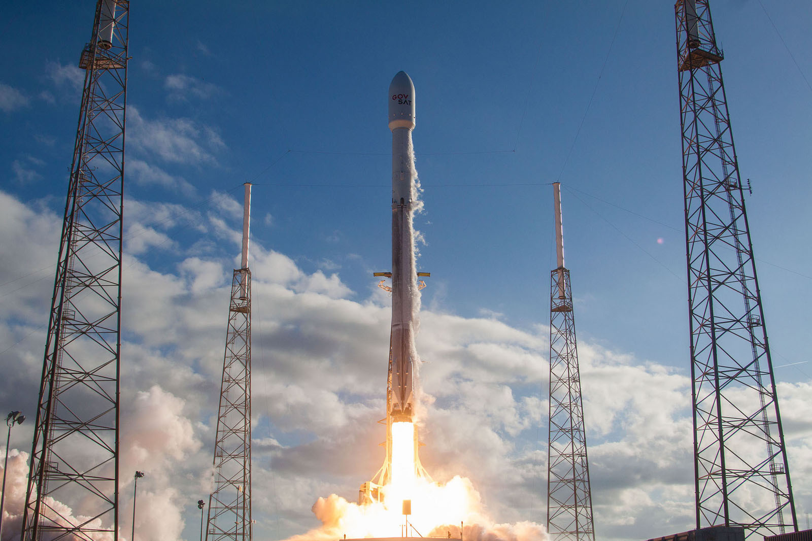 SpaceX has delayed the planned Feb. 25, 2018 launch of the Spanish communications satellite Hispasat 30W-6 from Space Launch Complex 40 at the Cape Canaveral Air Force Station in Florida. Here, a SpaceX Falcon 9 launches the GovSat-1 satellite from the sa