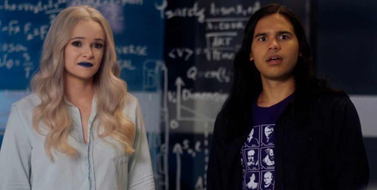 Caitlin Snow (Danielle Panabaker) and Cisco Ramone (Carlos Valdez) in &#039;The Flash.&#039;