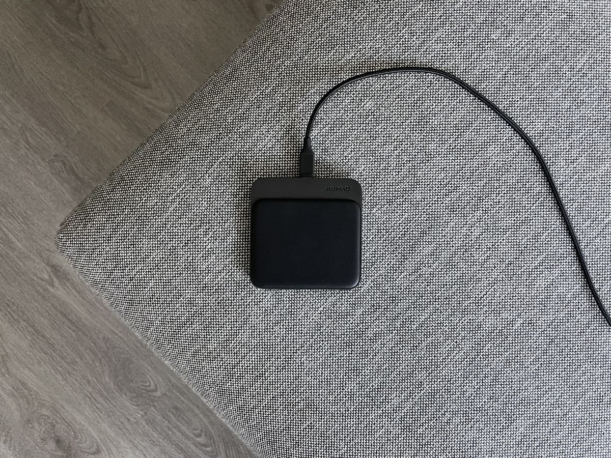 Nomad Base Station Mini Cable