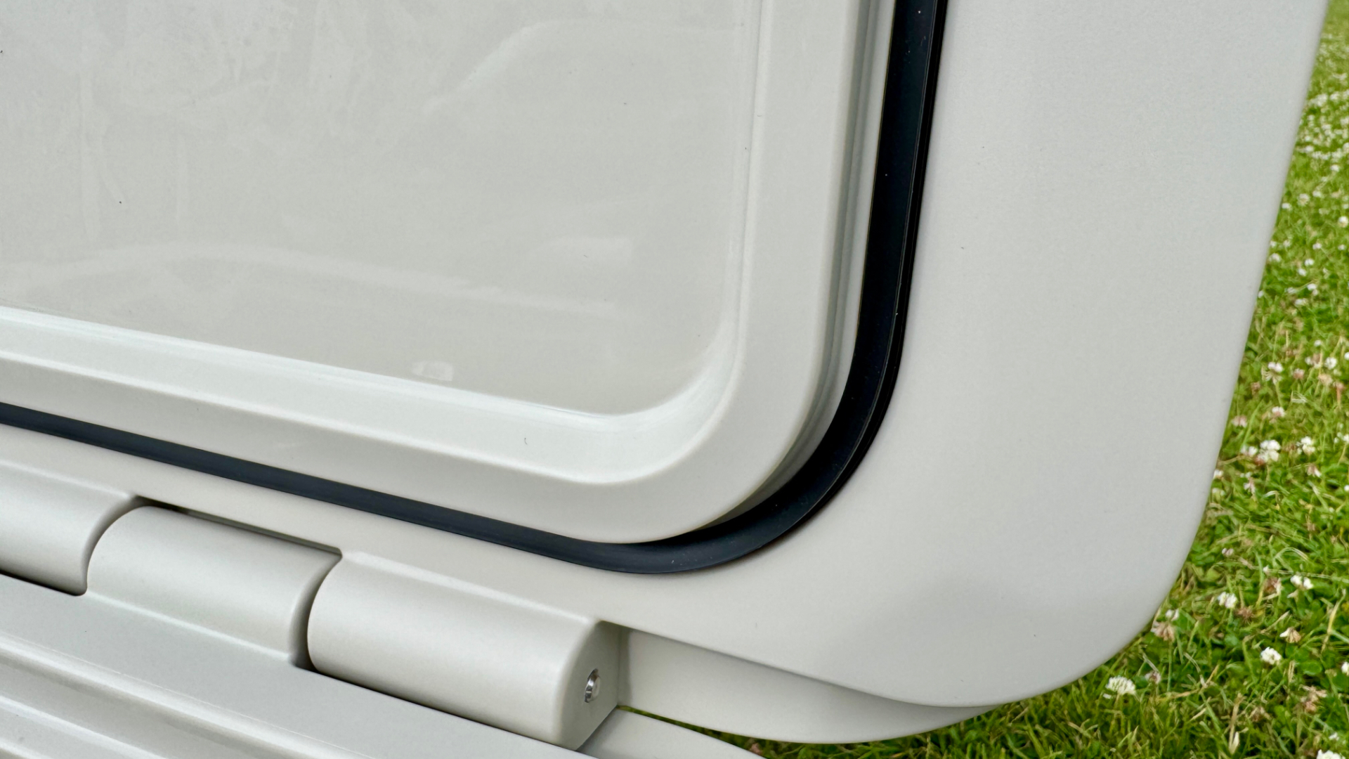 Coleman Pro 45QT seal