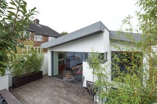 an accessible garden design with a low threshold between house and garden
