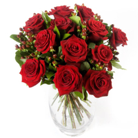 AmazonBuy one dozen roses for £31.99