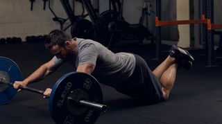 Barbell Roll-Outs