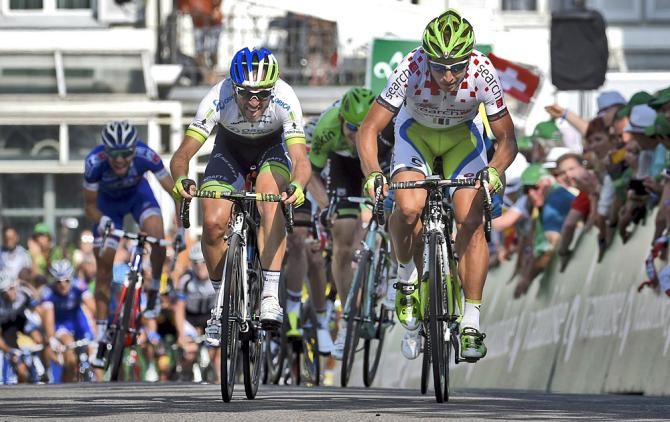 Peter Sagan (Cannondale) crosses the stage 3 finish line ahead of Michael Albasini (Orica GreenEdge)