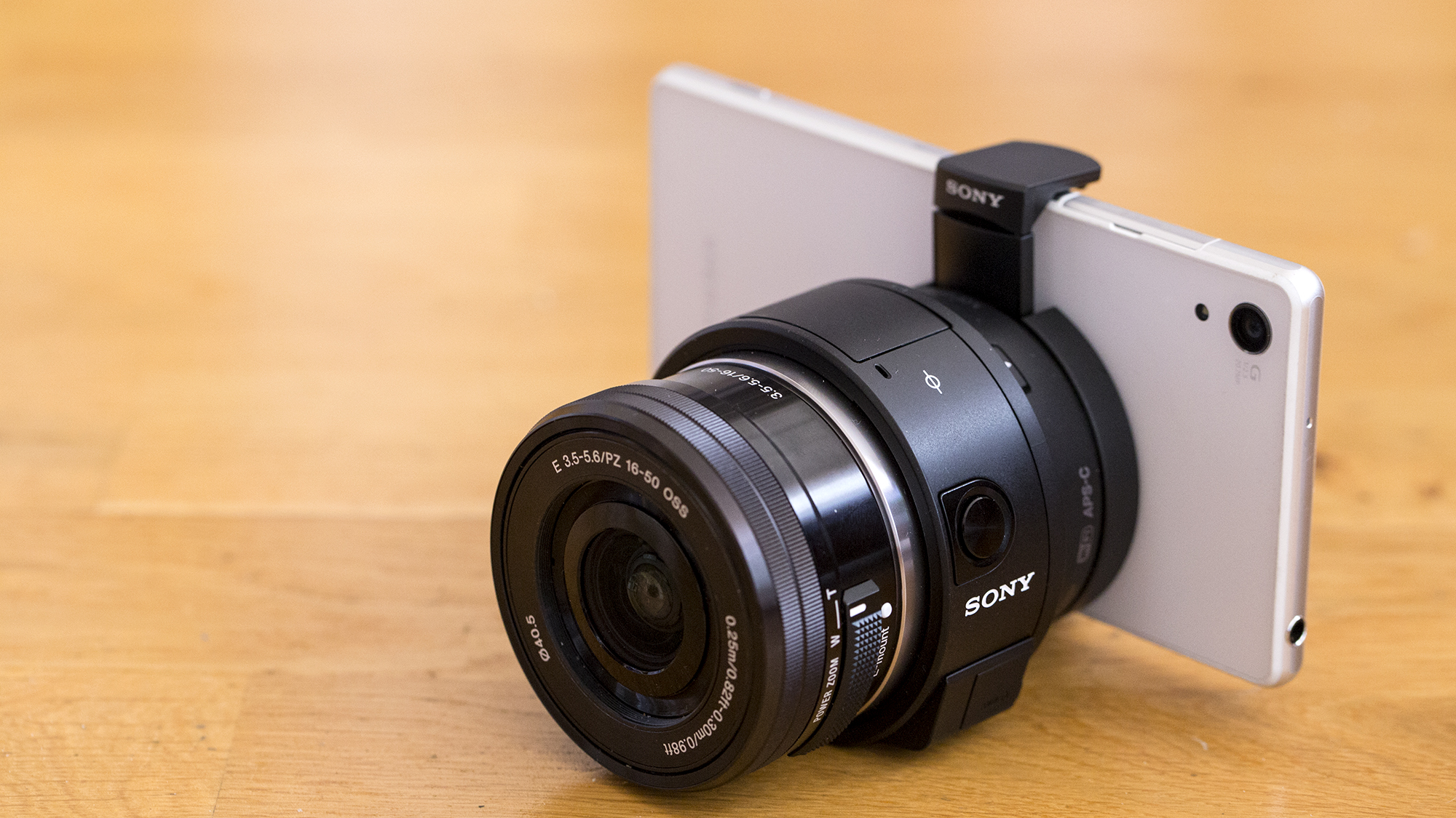 sony qx1 smartphone camera