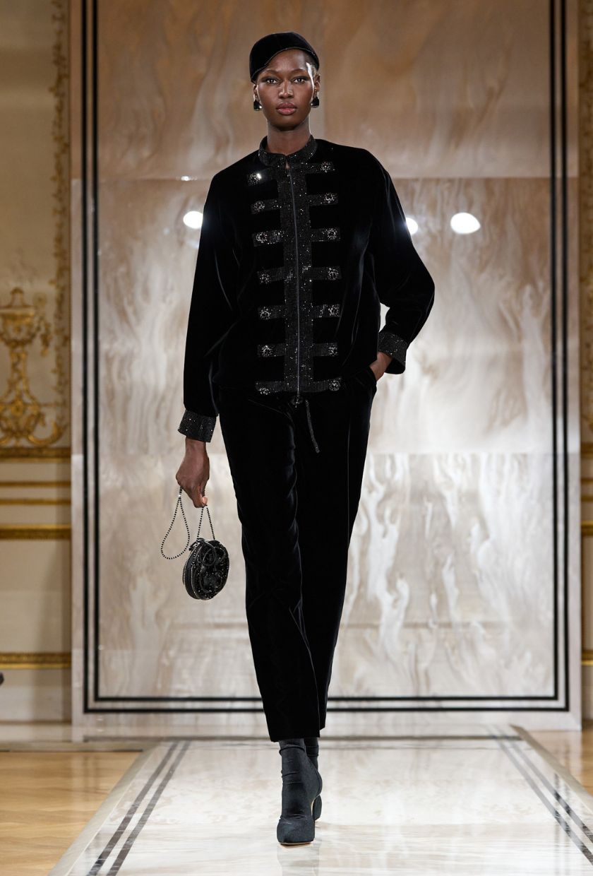 Giorgio Armani Priv&amp;eacute; HC FW25 025/Launchmetrics Spotlight