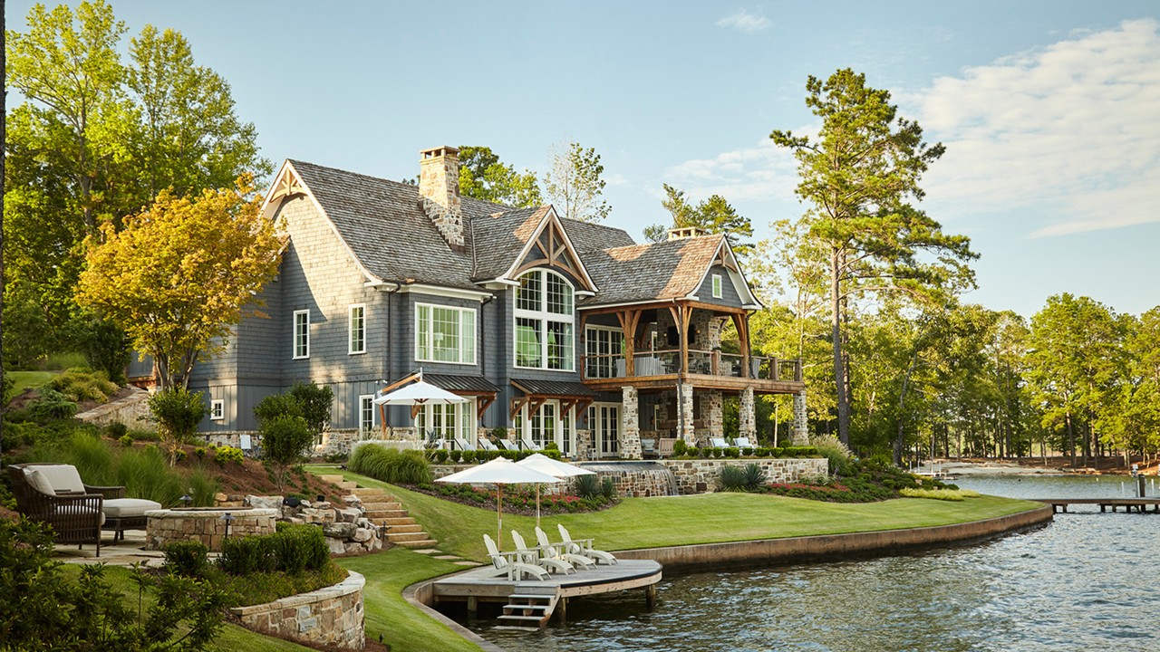 The ‘Lakeside Aesthetic’ Is Fall’s Most Livable Luxe Trend – It’s the New Stealth Wealth for Cozy Homes