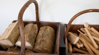 picture of wood in baskets