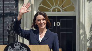 Suranne Jones in "Hostage" on Netflix