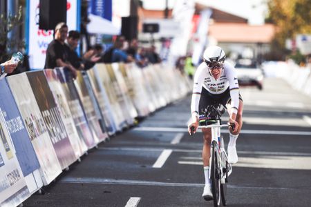 Ellen van Dijk wins Chrono des Nations 2022