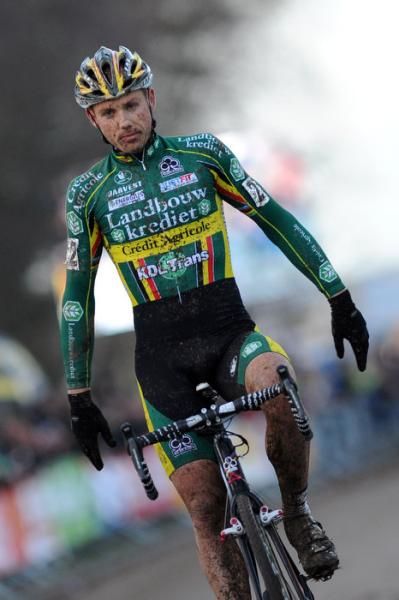Sven Nys (Landbouwkrediet) notched his 10th victory of the season at Fidea Cyclo-cross Leuven.