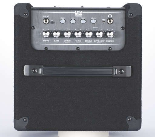 Keep practice private with the headphone socket