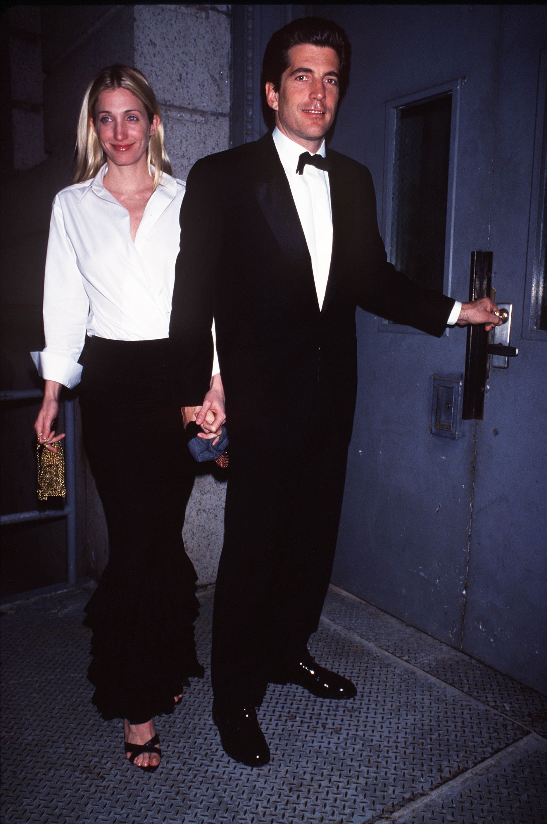 Carolyn Bessette-Kennedy wearing a pair of Manolo Blahnik Callamu Mules.
