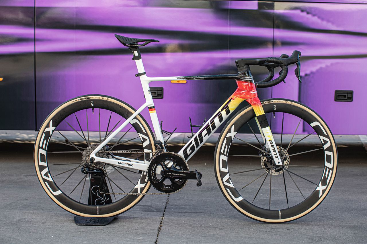 The smartest bike at the Tour de France has spacers