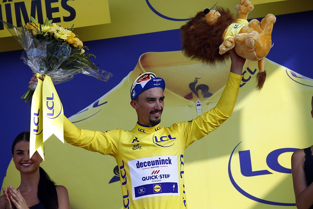 Julian Alaphilippe (Deceuninck-QuickStep) in the yellow jersey at the Tour de France