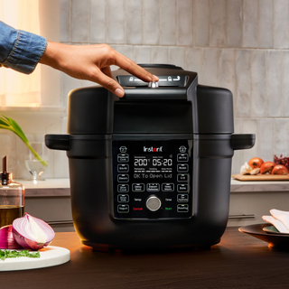 Instant Pot Duo Crisp with Ultimate Lid lifestyle