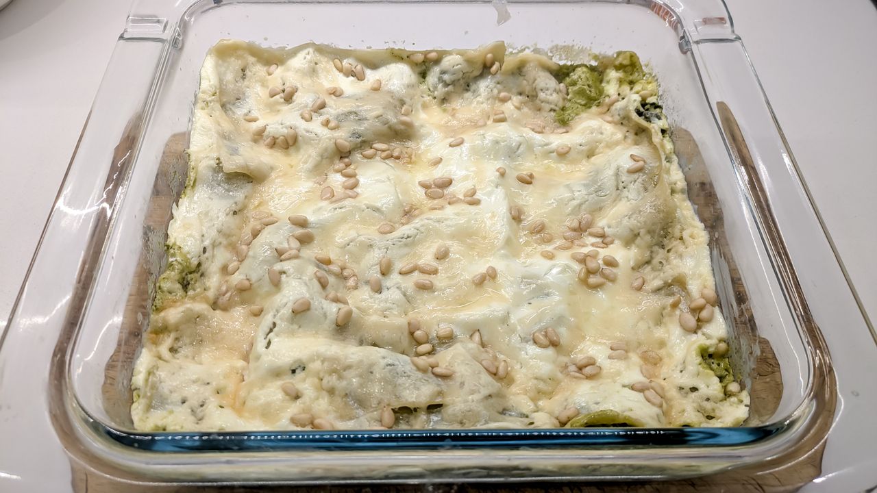 Ninja Crispi Microwave baking lasagna