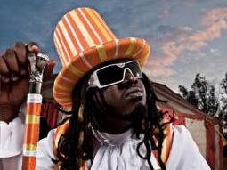 T-Pain: ready to put Auto-Tune on your mobile.