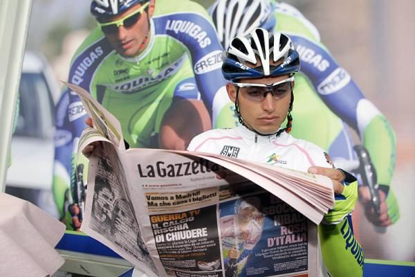 Best young rider Valerio Agnoli (Liquigas-Doimo) awaits the start of stage five.
