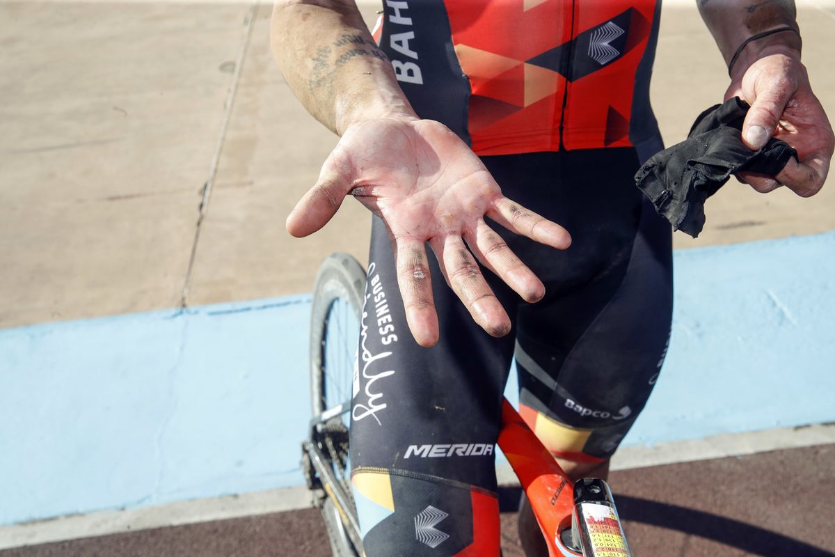 Paris Roubaix 2022 - 119th Edition - Compiegne - Roubaix 257.2 km - 17/04/2022 - Jasha Sutterlin (GER - Bahrain Victorious) - photo Rafa Gomez/SprintCyclingAgency&Acirc;&copy;2022