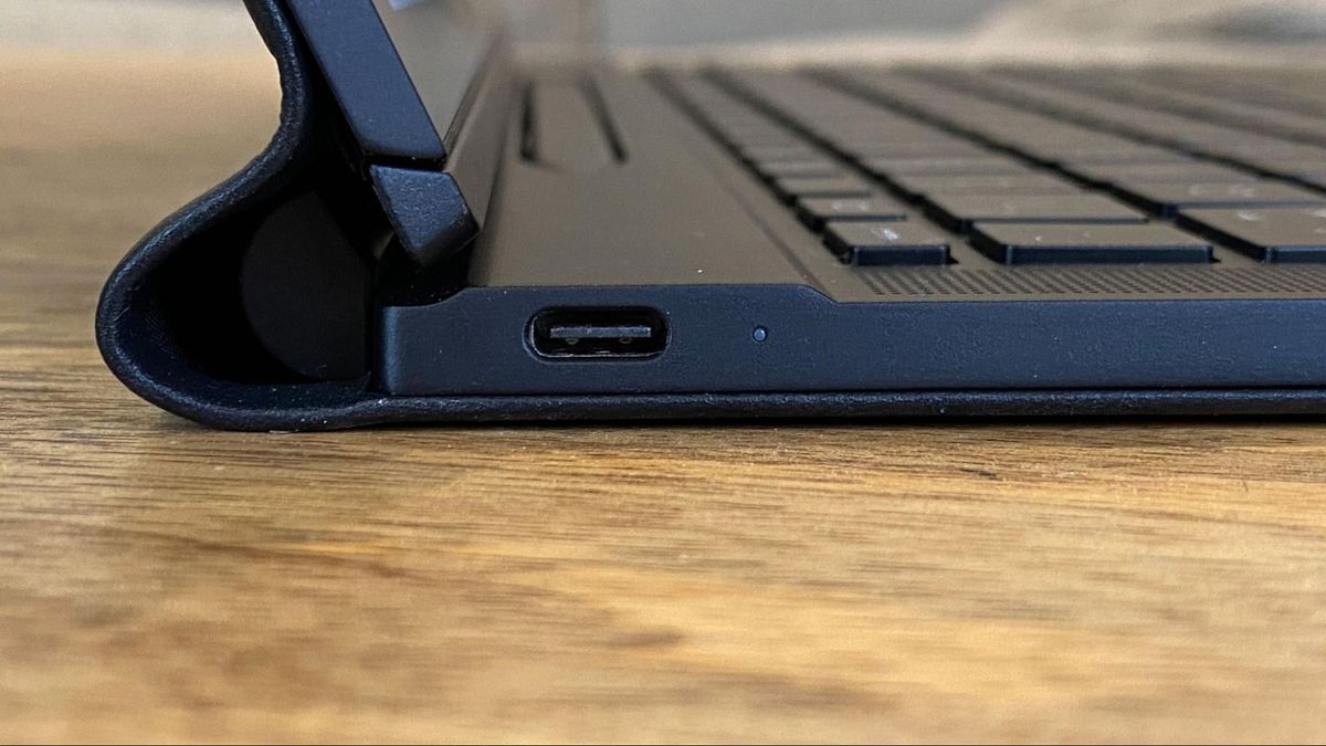 HP Elite Folio