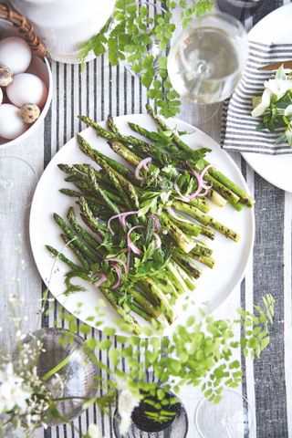 cooked asparagus