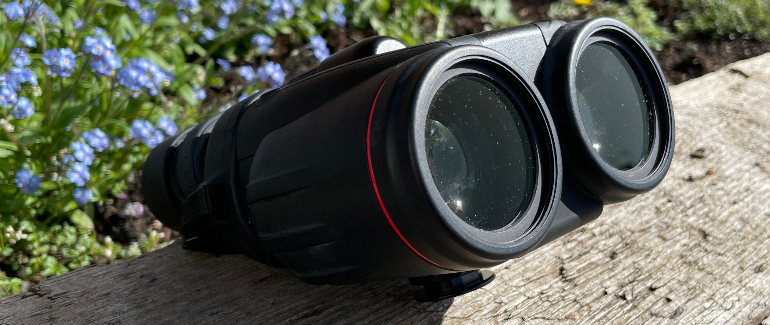 Canon 10x42L IS WP binocular review | Digital Camera World