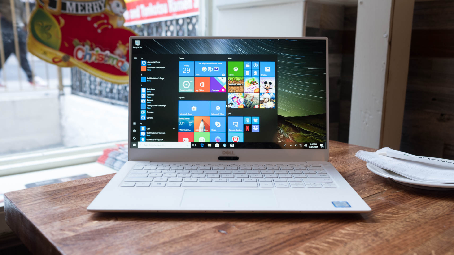 Bedste Ultrabooks i 2018: Anmeldelse af top-tynde og lette laptops