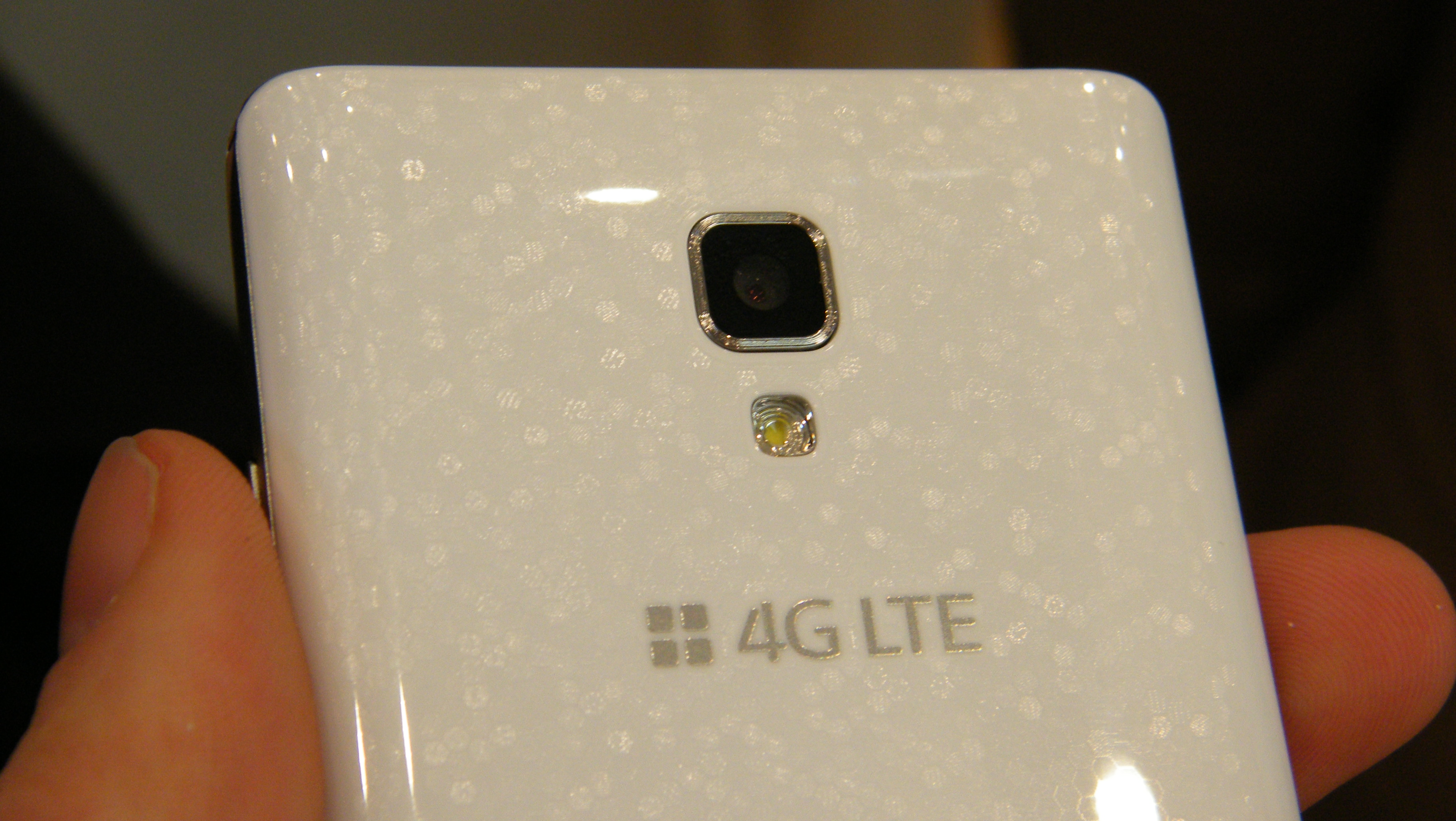 LG: &#039;UK 4G network is too immature for our LTE smartphones&#039;