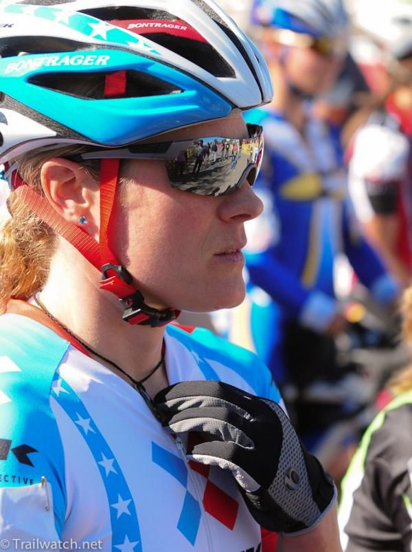 Katie Compton (Trek Cyclocross Collective) at the start