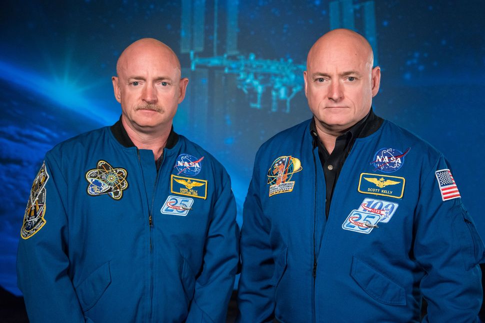 NASA's Astronaut Twins Study Shows How Spaceflight Changes Gene ...