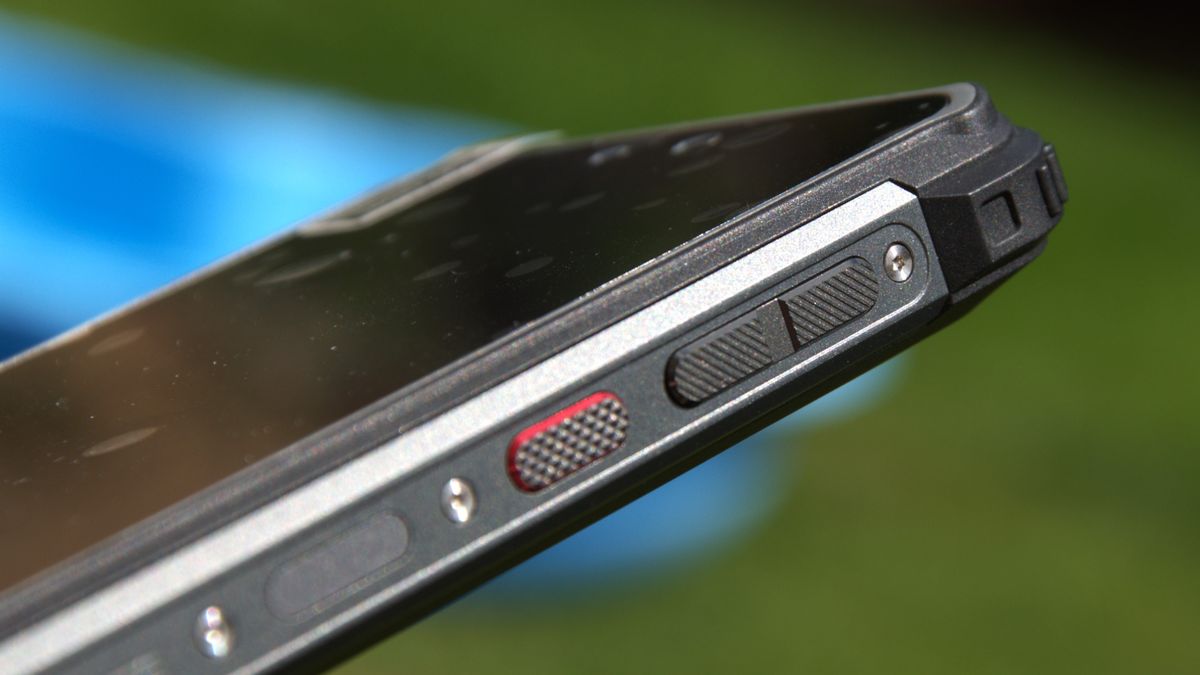 Phonemax M10 review | TechRadar