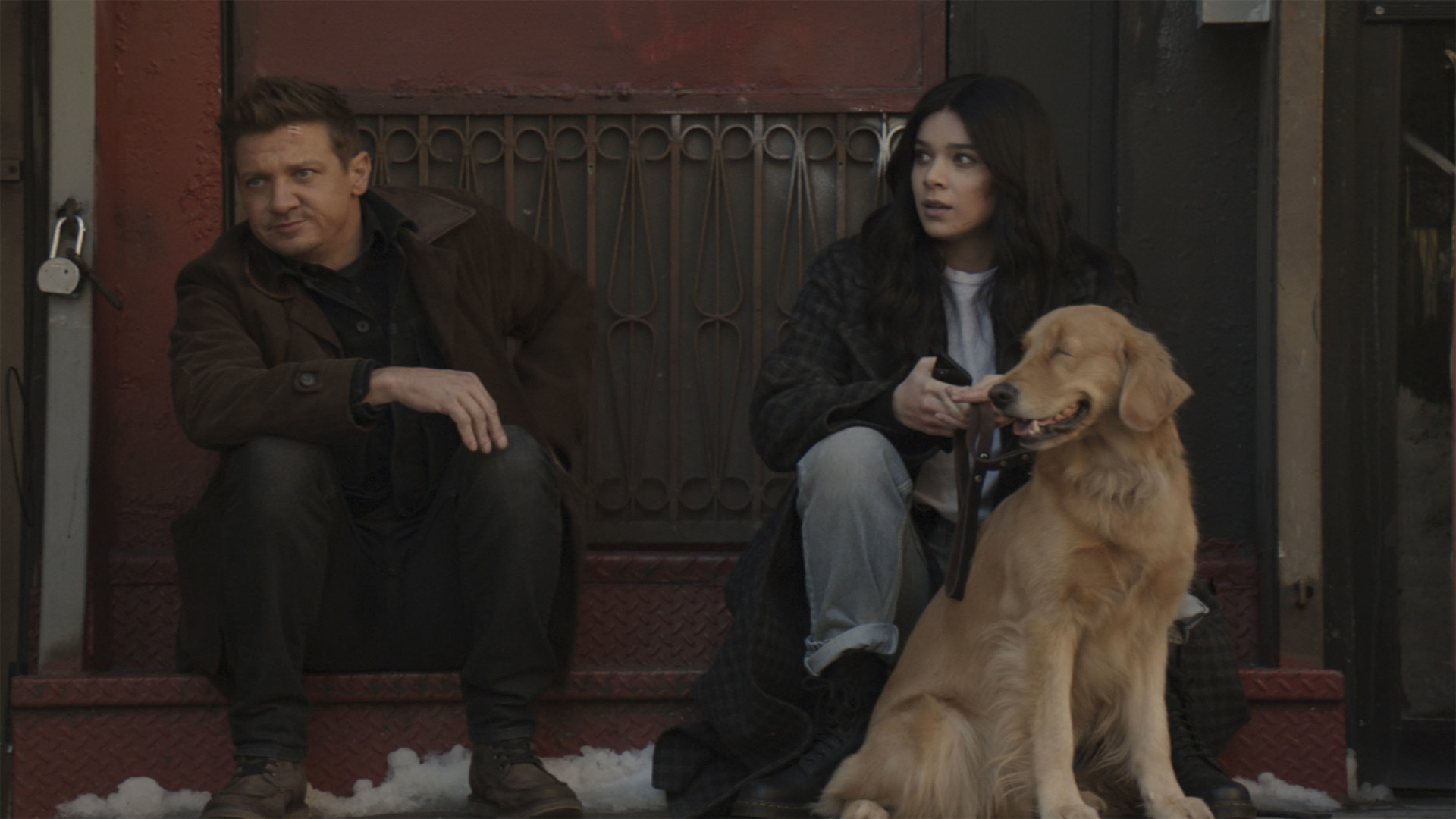 Kate Bishop (Hailee Steinfeld), Pizza Dog and Clint Barton (Jeremy Renner) in Hawkeye episode 3.