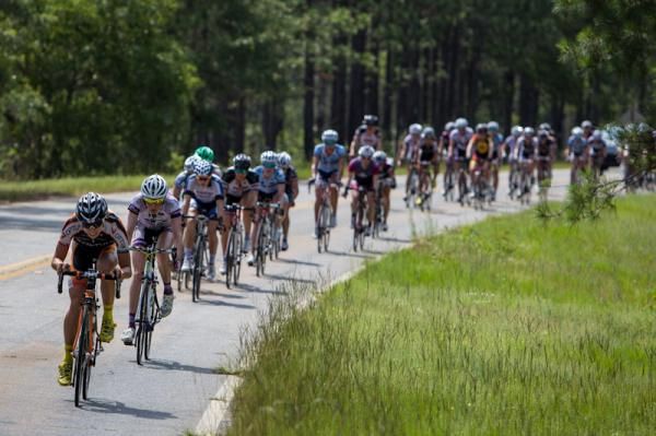 The chase is on in the women's field.