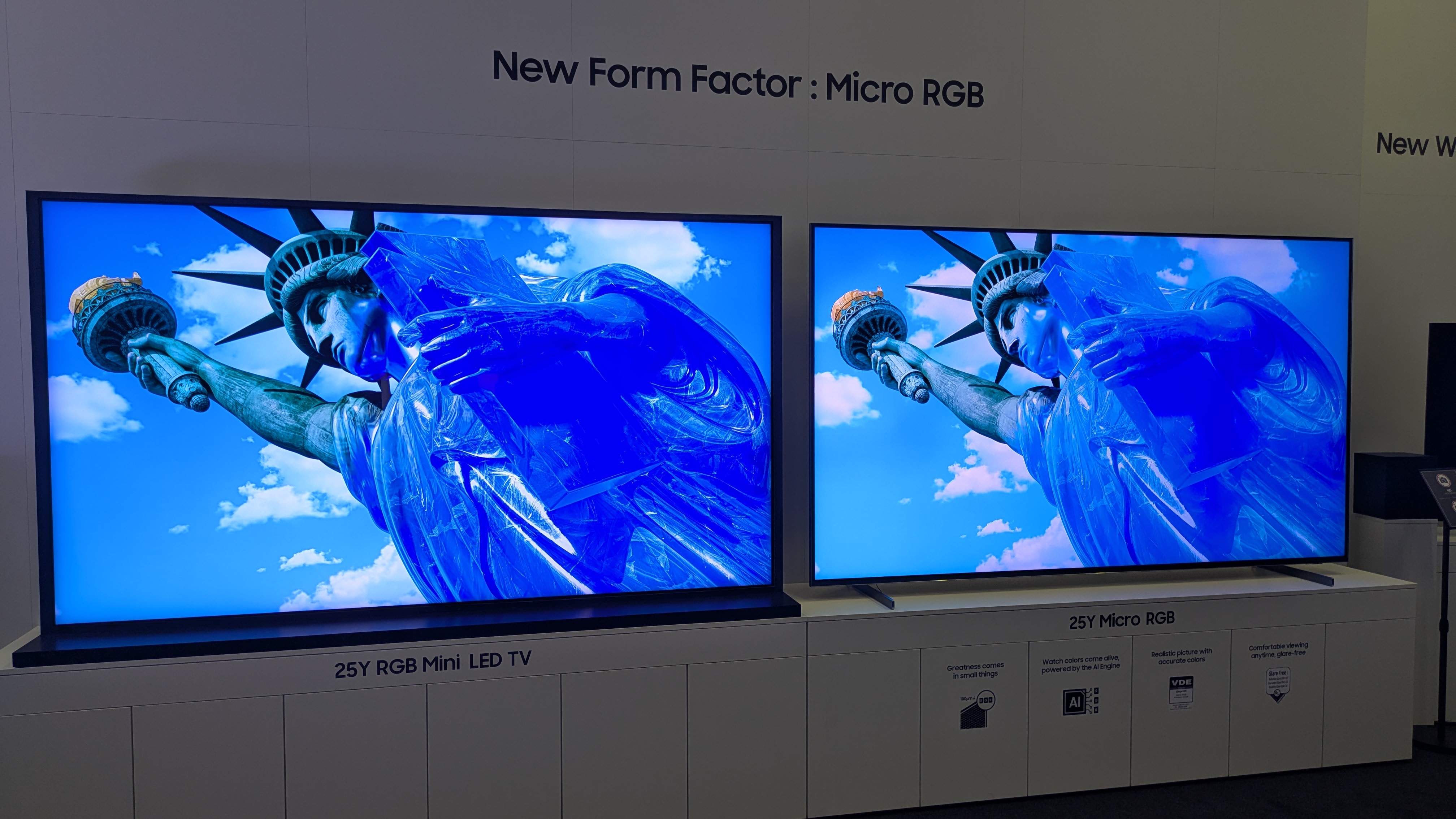 Hisense RGB mini-LED (left) and Samsung micro-RGB (right) showing blue statue of liberty