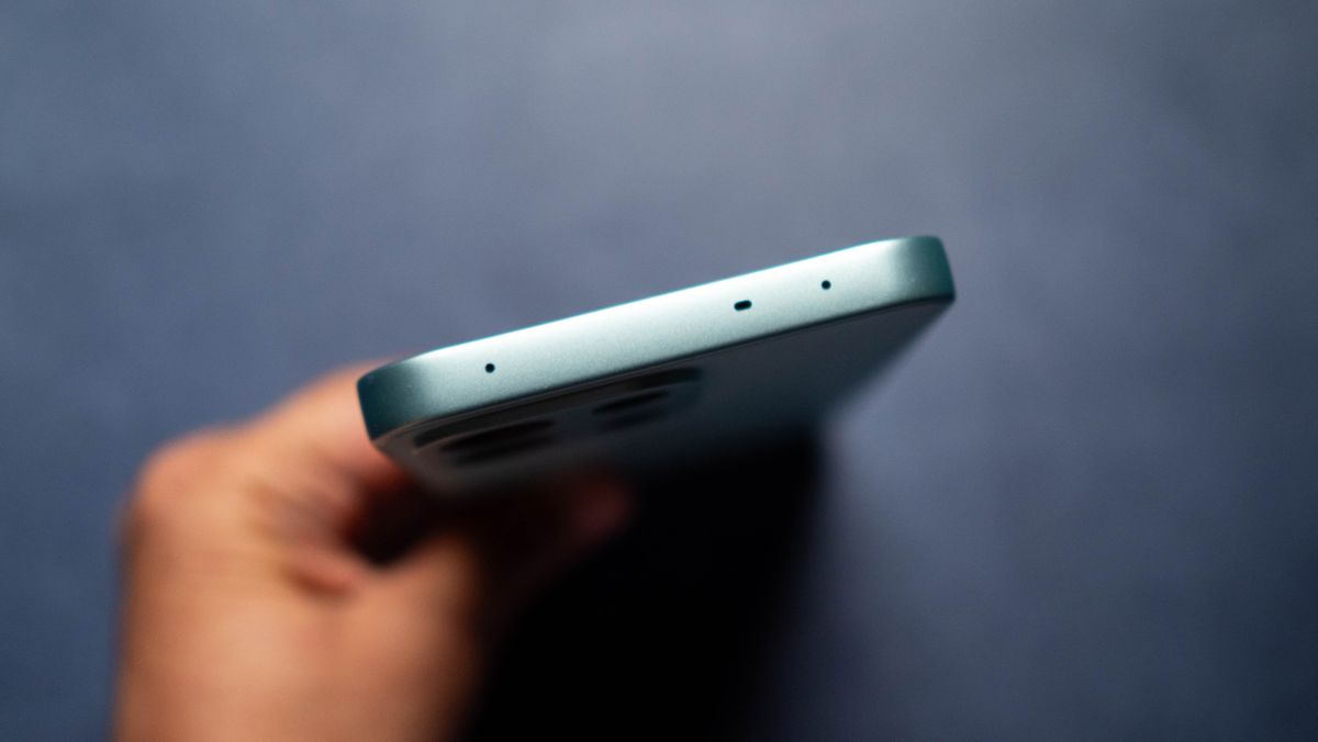 OnePlus Nord 6 review photos