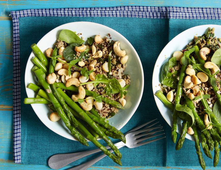 Vegan quinoa salad with asparagus and toasted nuts