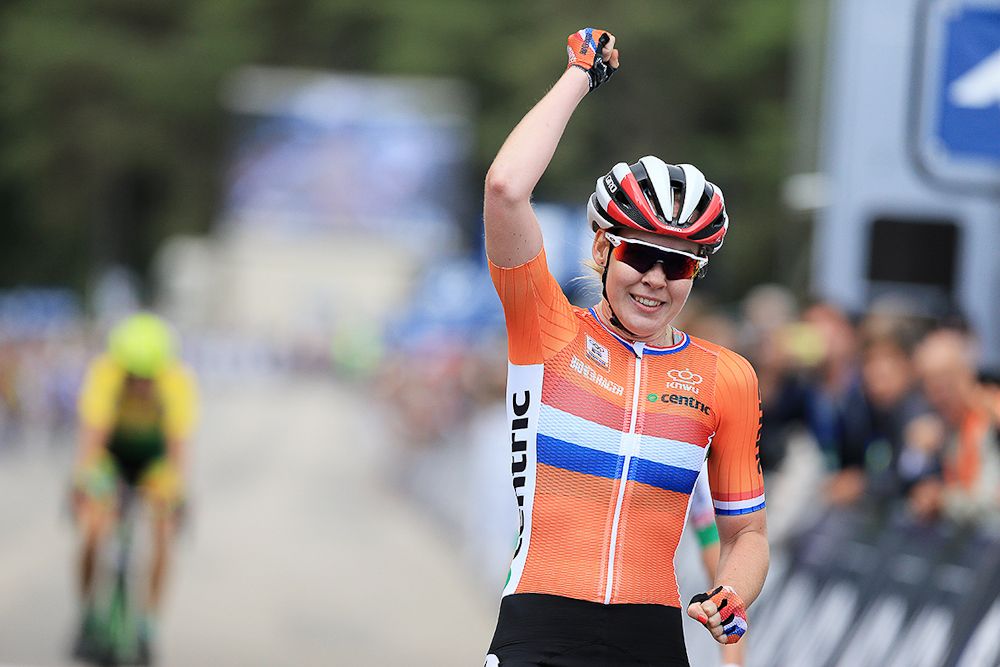 Anna van der Breggen wins the 2016 European championships road race.
