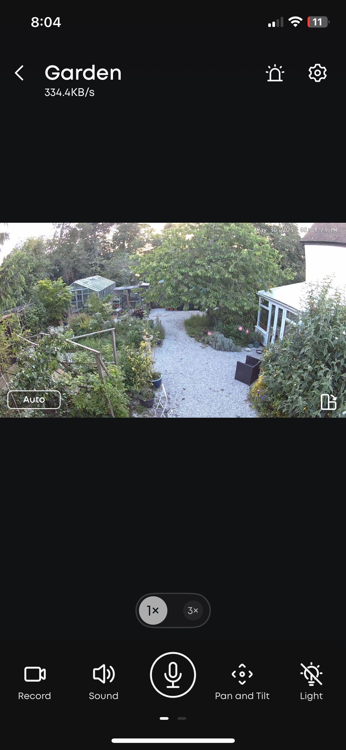 A 1x zoom on a home security camera